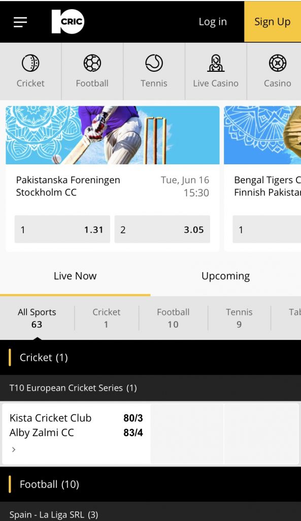 Live betting section at 10CRIC shown on a mobile